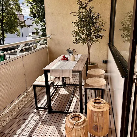 Stylish With Beautiful Terrace Near Audi Appartement Ingolstadt
