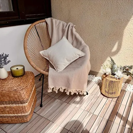 아파트 Stylish With Beautiful Terrace Near Audi 잉골슈타트